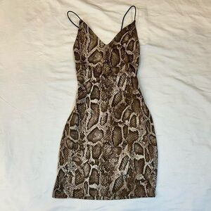 snakeskin bodycon dress